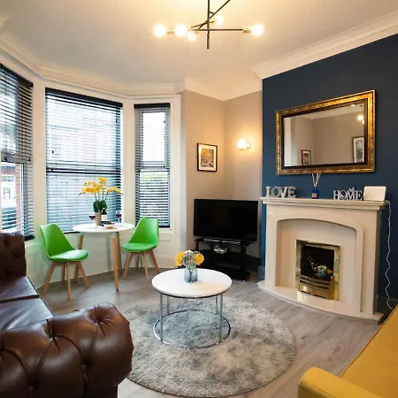 Holiday home Pass The Keys Amazing, Newly Renovated 5bedroom House Sleeps 10