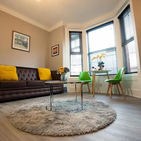 Holiday home Pass The Keys Amazing, Newly Renovated 5bedroom House Sleeps 10 Scarborough